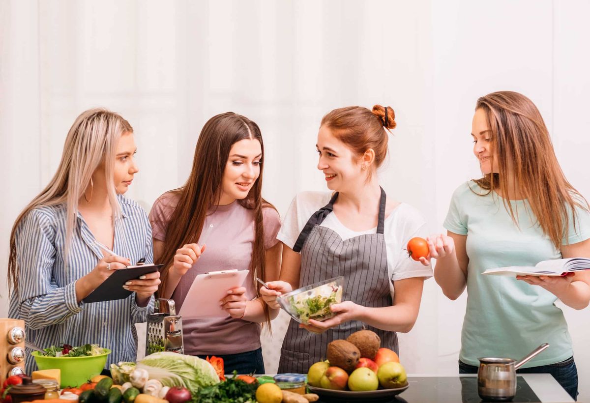 Wie man sich gesund ernährt und Menschen professionell berät, lernt man am besten in einer Ausbildung.